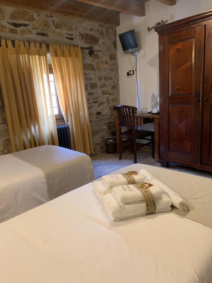 Habitaciones Rurales La Vertedera I Villar de Ciervo Extérieur photo